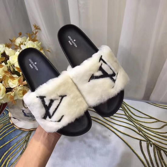 Louis Vuitton Slippers Wmns ID:20190503a295